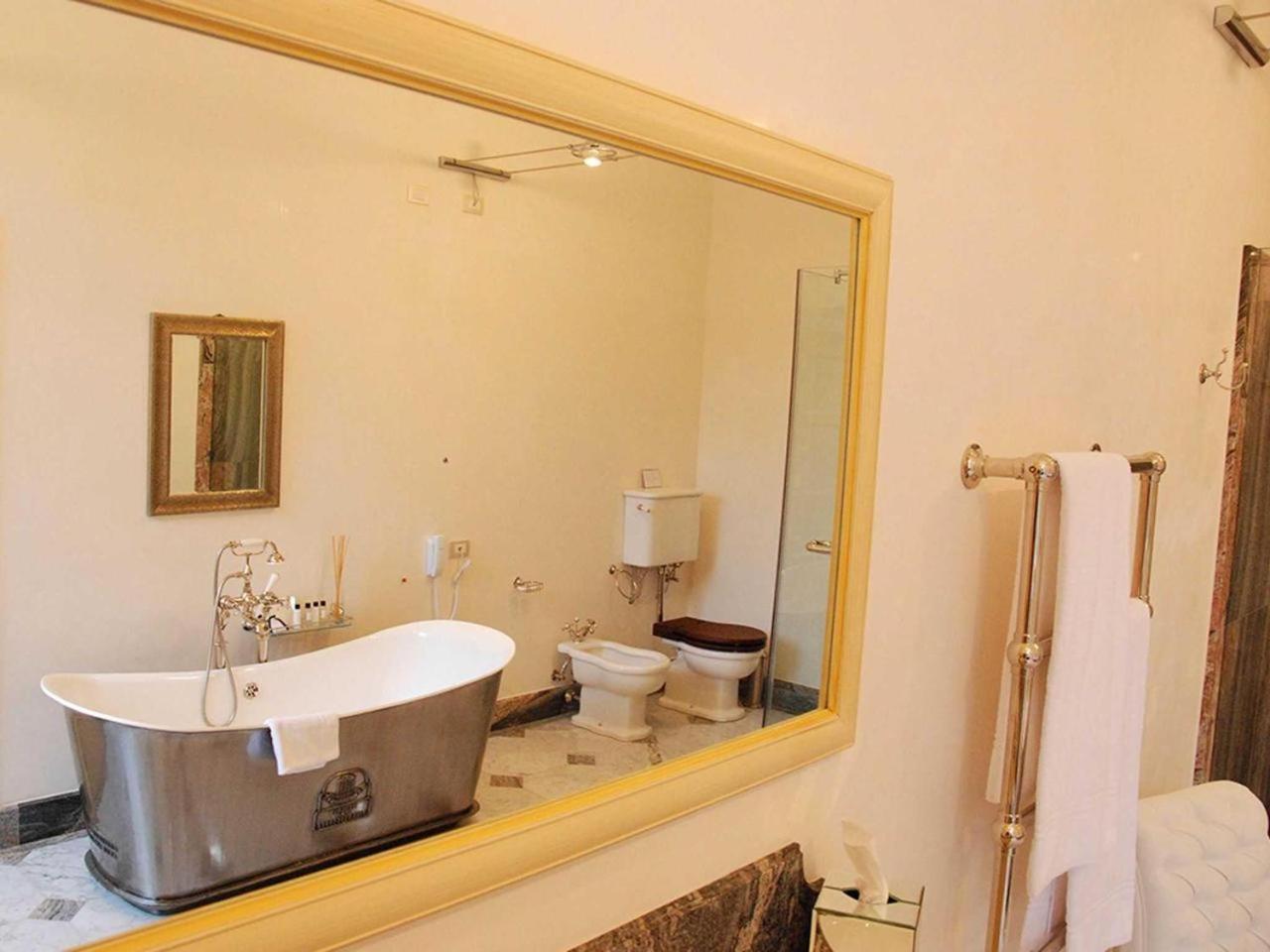Hotel Villa Casanova Lucca Eksteriør bilde