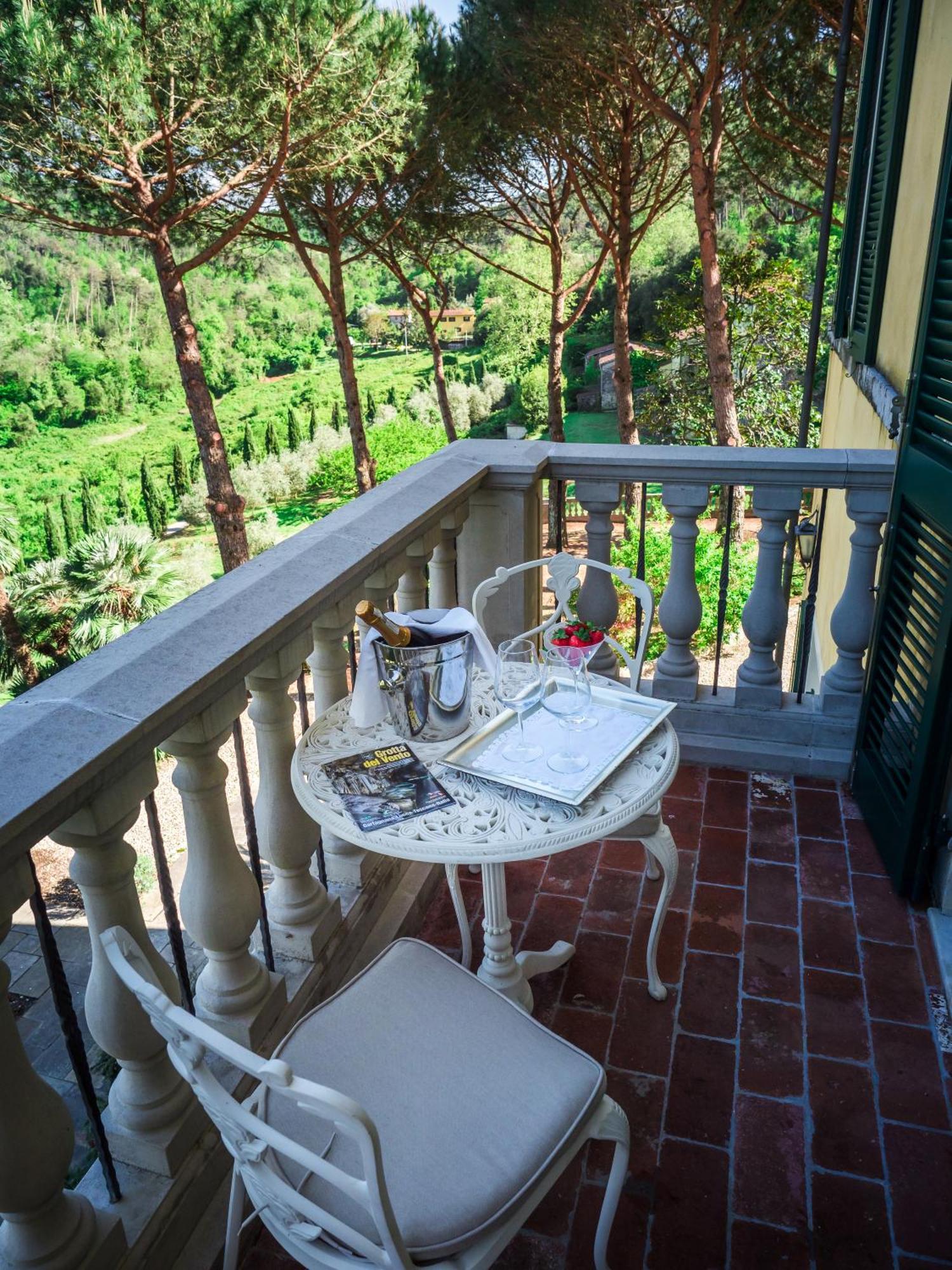 Hotel Villa Casanova Lucca Eksteriør bilde